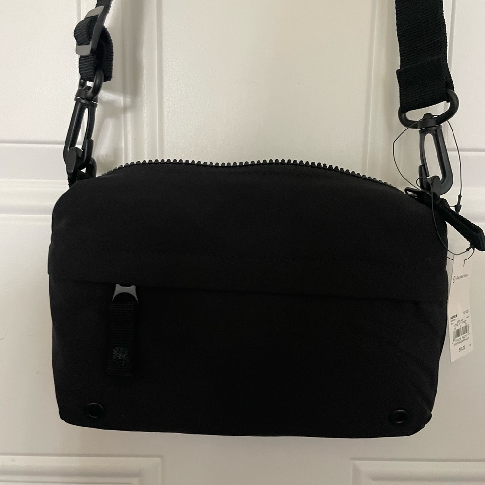 Backpack - Picture 6 of 10